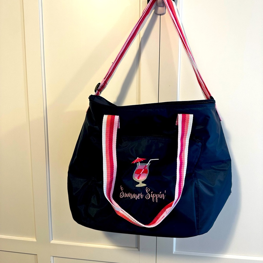 Thirty-One Round About Thermal Summer Sippin
